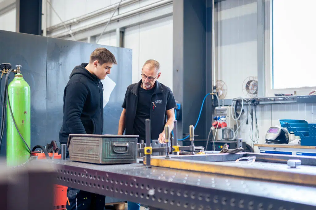 Ausbildung und Karriere bei Kreativdepartment in Höchstberg